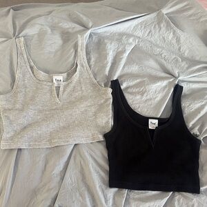 TNA Ribbed Cropped Tank Tops — Light Gray & Black Set